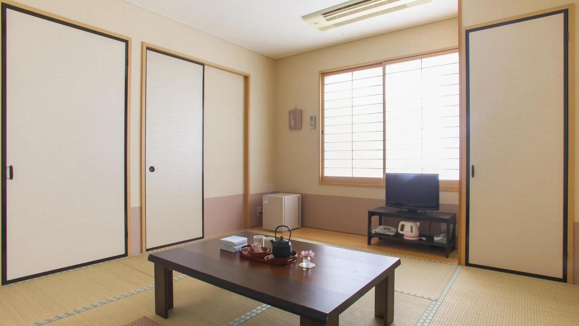 Towa Ryokan Kyoto